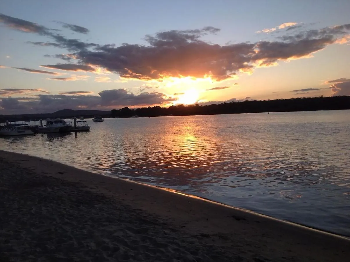 1 Aarons Villa Noosaville Australia