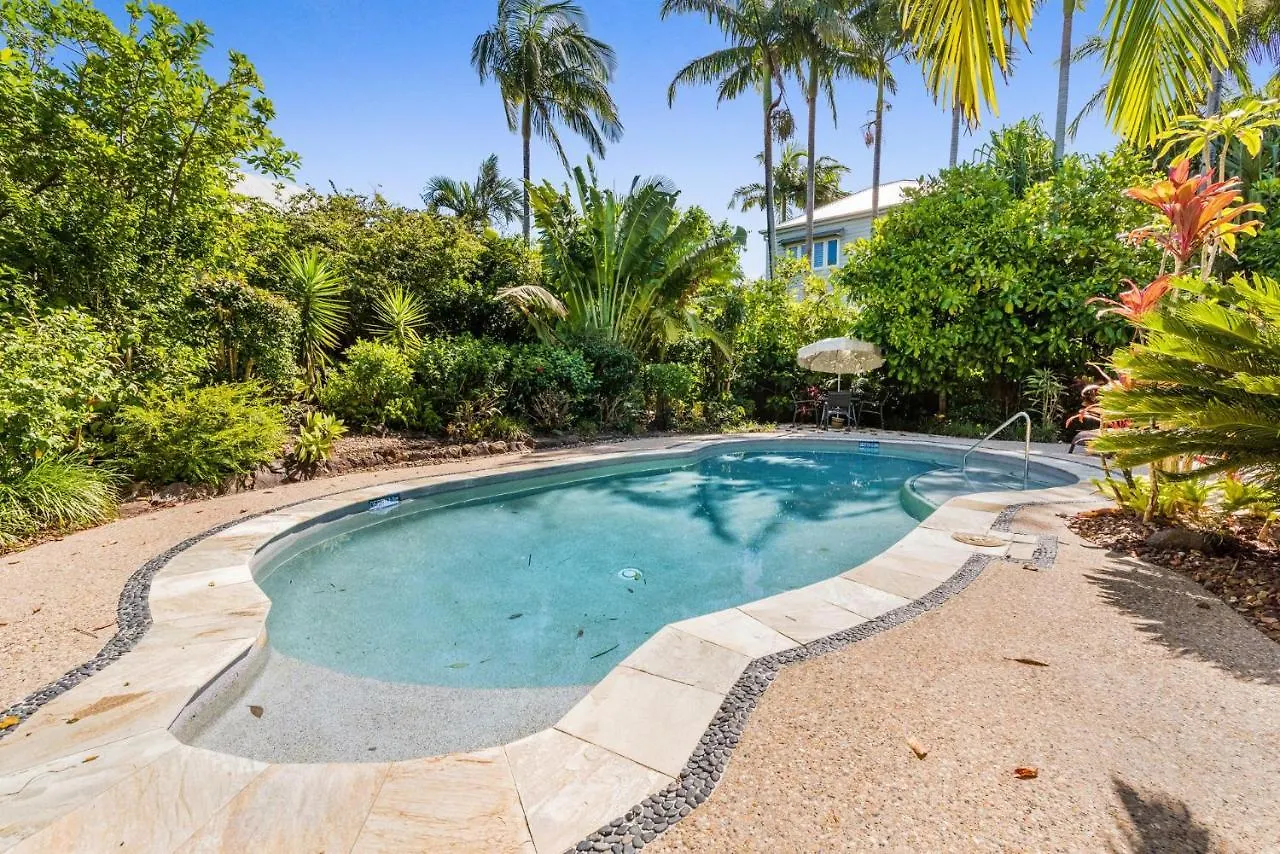 1 Aarons Villa Noosaville